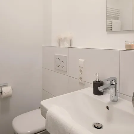 Romeo, Sehr Zentral 프라이부르크 임 브리스가우